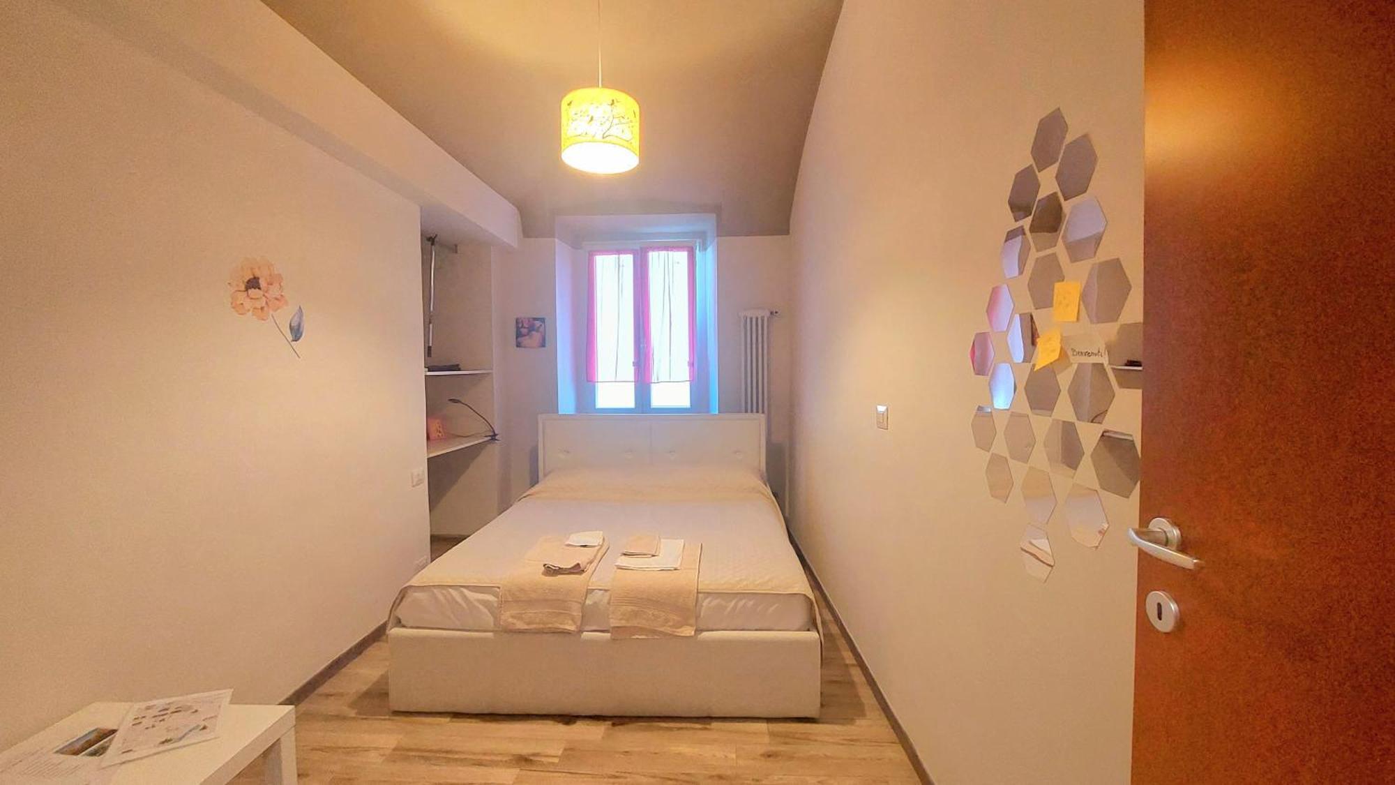 To - House Turin